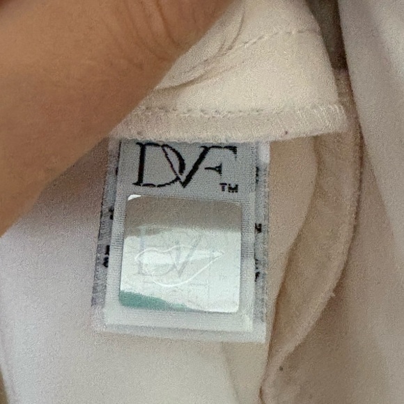 DIANE VON FURSTENBERG | white cream Skirt with Zipper Details size 6 - Picture 4 of 8